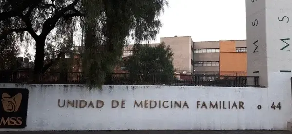 Clínica IMSS 44 en CDMX